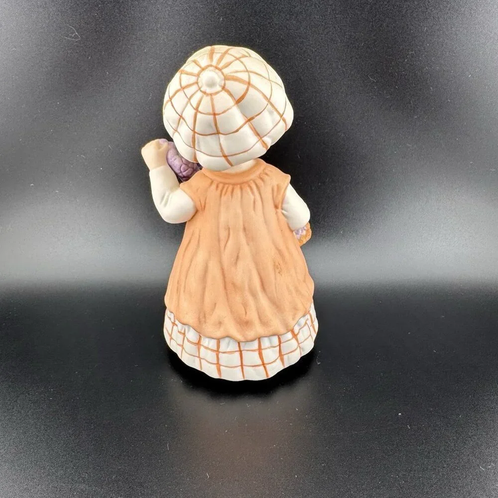 Megan and Friends by Heartline Girl Figurine Friendship Whimsical Collectable
